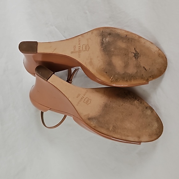 Ann Taylor Dagny Pink Patent Leather Peeptoe Ankle Strap Wedge Sandal Si… - Picture 12 of 15